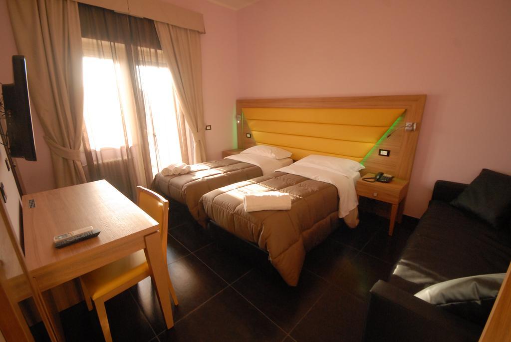 Ostia Antica Suite B&B Phòng bức ảnh